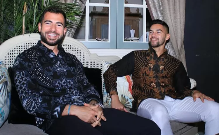 Jordi Amat (kiri) dan Sandy Walsh (kanan) resmi berstatus WNI.