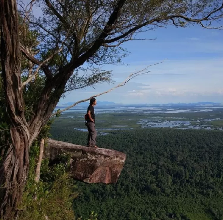 Keindahan Danau Sentarum Kapuas Hulu dari atas.