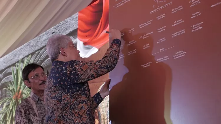 bank bjb ikut serta menandatangani Pakta Integritas dengan Badan Pengelola Dana Perkebunan Kelapa Sawit (BPDPKS).