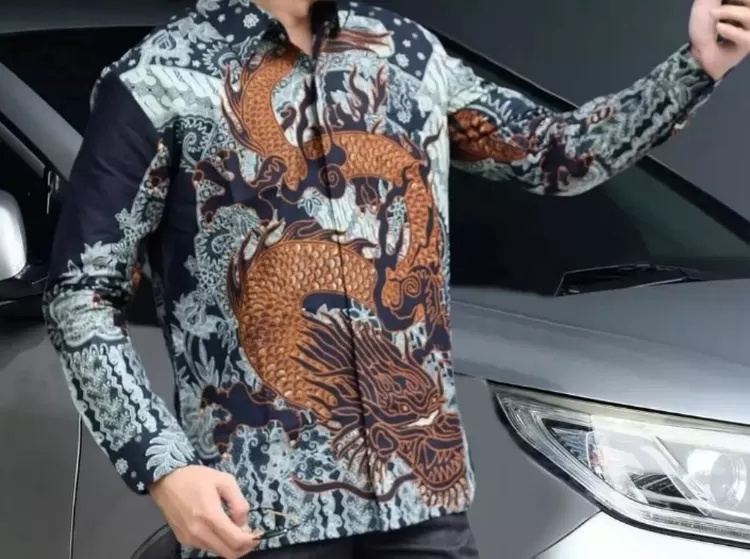 Inspirasi Motif Kemeja Batik Khusus Pria Style Modern, Kemeja Batik Paksi.