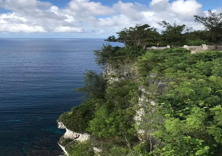 Two Lovers Point