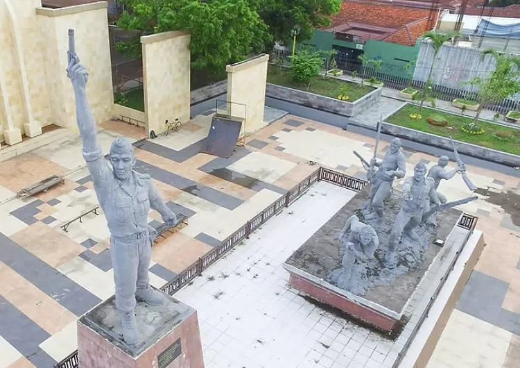 Monumen Juang 45