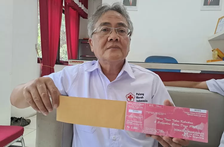 Ketua PMI Kota Tangerang Oman Jumansyah