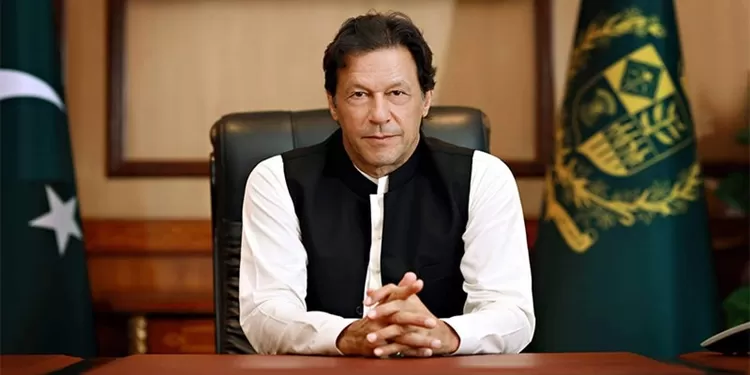 Potret Mantan Perdana Menteri Pakistan Imran Khan yang ditembak oleh pria tak dikenal saat berpidato di Islamabad, Pakistan 