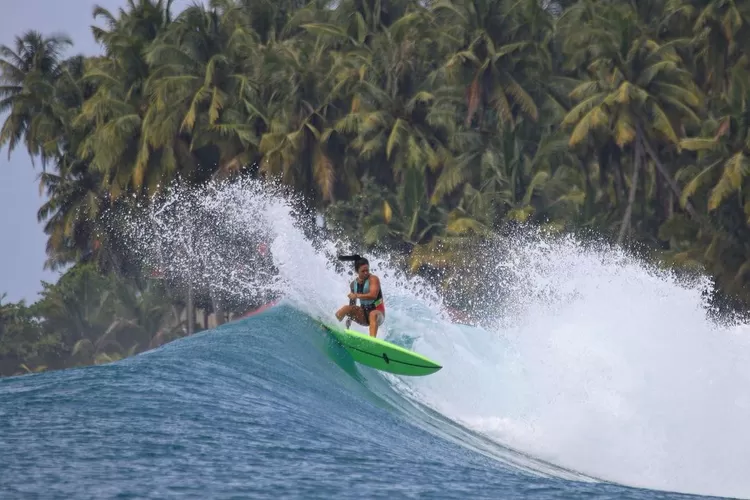 Pantai Sorake, destinasi wisata viral di Medan