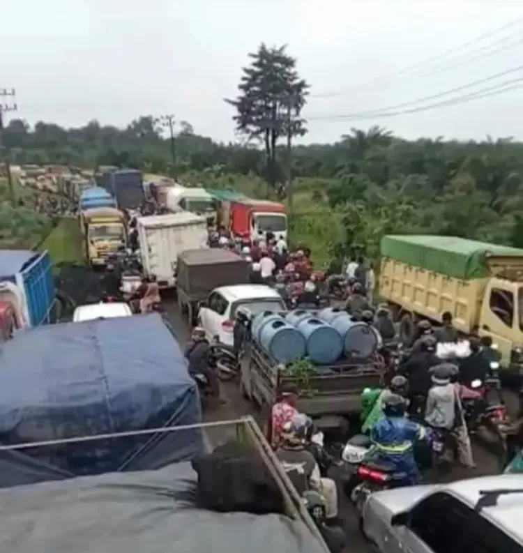 Kemcetan di Batanghari