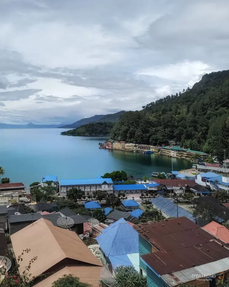 Danau Toba, destinasi wisata viral di Medan