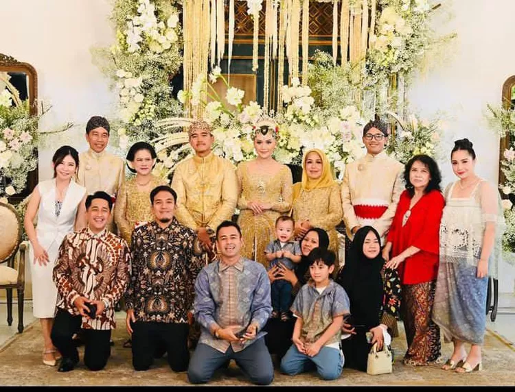 Sederet artis turut hadir dalam akad Kaesang Pangarep dan Erina Gudono salah satunya Raffi Ahmad dan Nagita Slavina