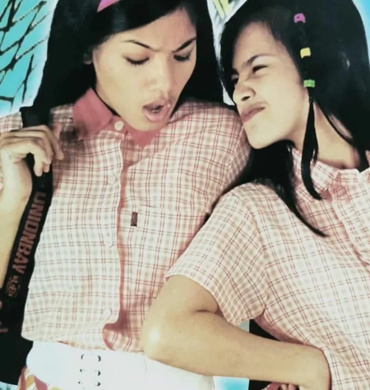 Titi kamal dalam pemotretan sebuah majalah remaja