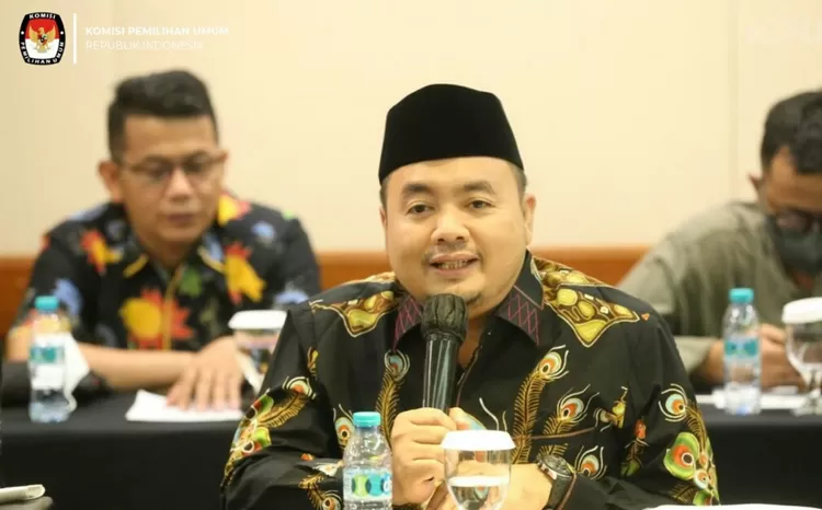 Mochammad Afifuddin, anggota KPU, KPU tidak ke kiri atau ke kanan. KPU netral 