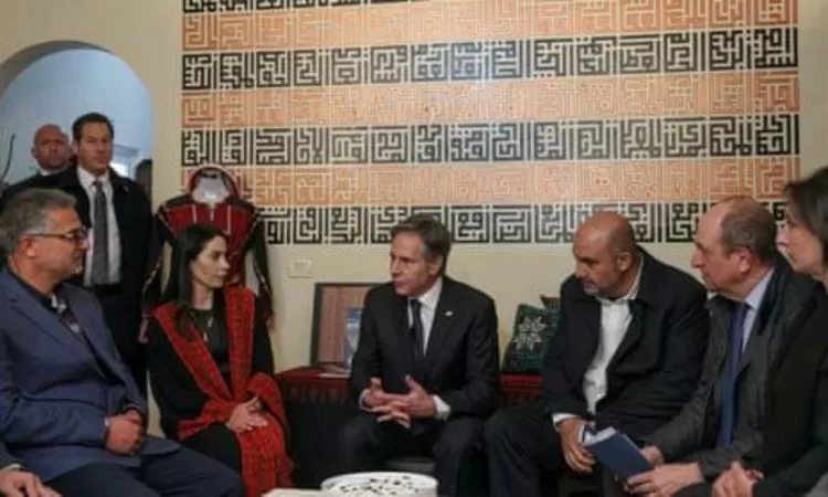 Pertemuan Anthony Blinken dengan otoriter Palestina