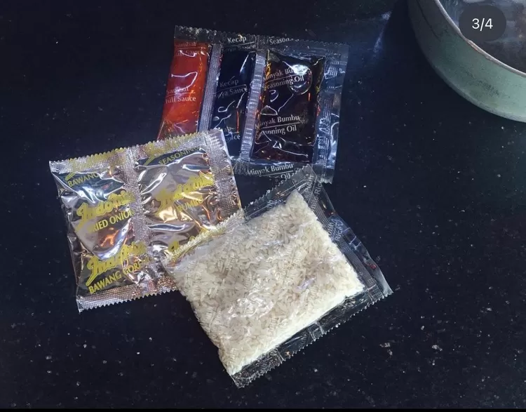 Viral Kemasan Indomie Goreng dan Nasi di Dalam Satu Bungkus, Beneran Ada Nggak Sih?