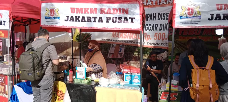 UMKM binaan Kadin Kota Adm Jakarta Pusat tampil dalam  festival di Terowongan Kendal.