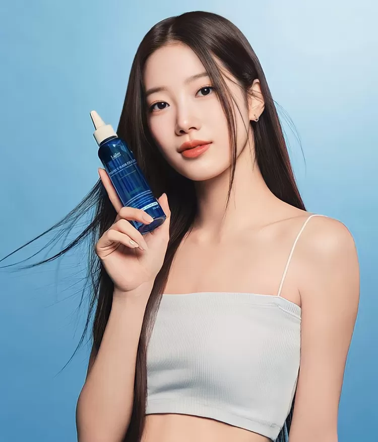 Kazuha LE SSERAFIM muse LADOR