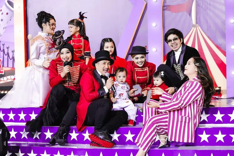 Momen Perayaan ulang tahun Ameena yang pertama.