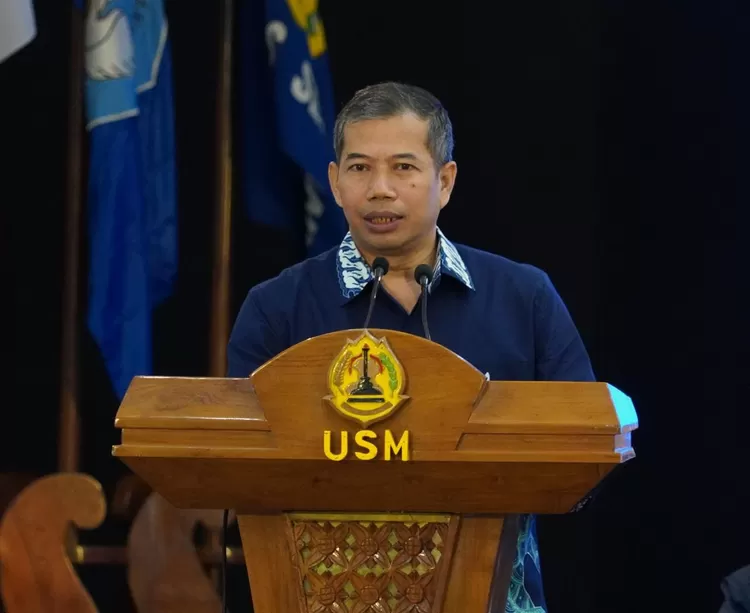 Rektor USM Dr Supari ST MT