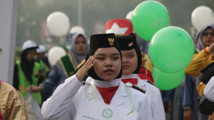 peserta Tarhib Ramadhan Baznas, Jumat (19/3s (Bazis) DKI Jakarta, di Monas  Jakarta, Minggu (19/3/2023). 