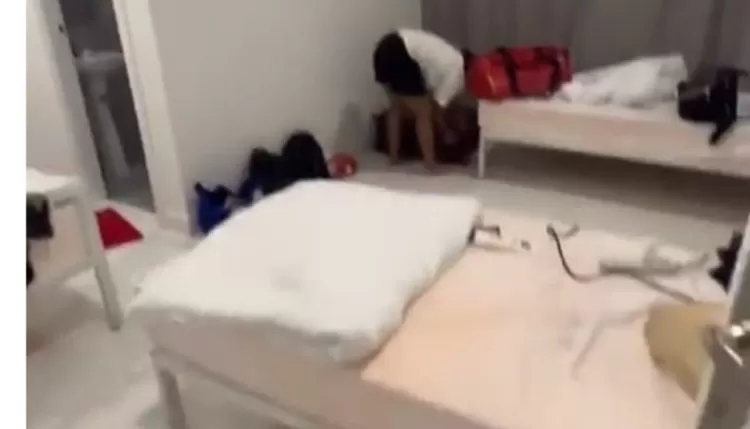 kamar atlet bulu tangkis putri Indonesia  Komang, Stephanie, dan Mutiara bocor, PBSI lansung urus ke cluster  manager Kamboja/ instagram @amallinacahaya