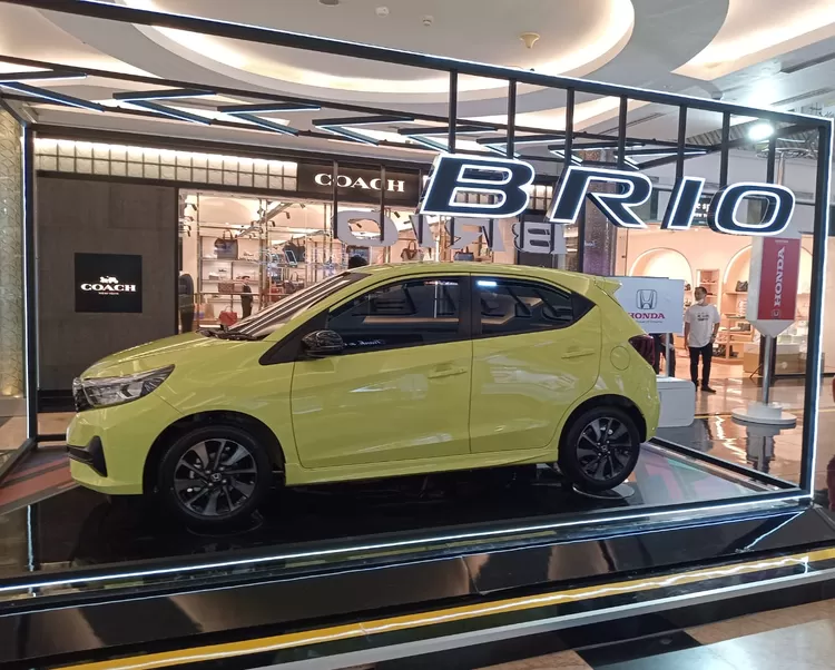 Peluncuran New Honda Brio @ Trans Studio Mall