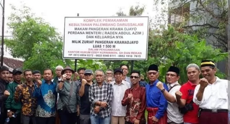 Lokasi pemakaman Pangeran Kramojayo bebeapa tahun lalu. 