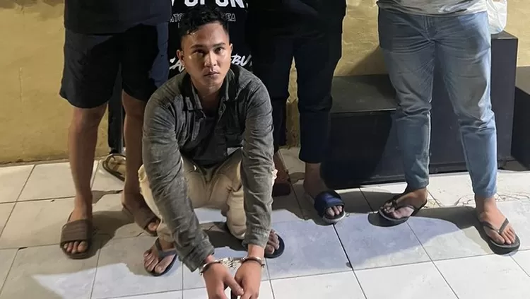 screenshot tampang RJ pelaku pembunuhan mahasiswi Unhas Makassar 