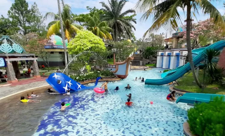 Marcopolo Water Park. The Jungle Waterpark. Wisata kolam renang di Bogor..