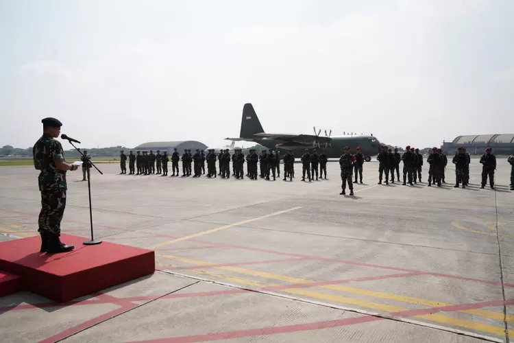 118 prajurit TNI gabungan tiga matra untuk diberangkatkan ke Australia dalam rangka mengikuti Latihan Gabungan Bersama (Latgabma) Talisman Sabre 2023. Foto: Puspen TNI