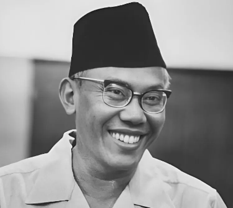 Mr Sjafruddin Prawiranegara, Presiden Indonesia di masa darurat 