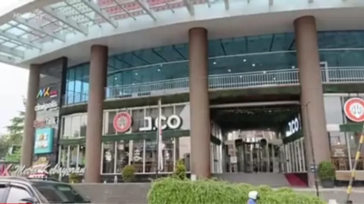 mall Metro Kebayoran Cipulir Jakarta dari luar