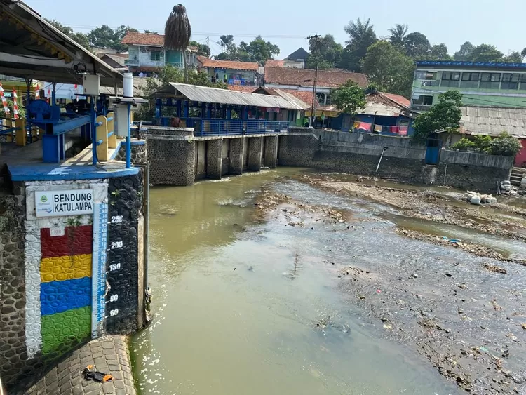 Kondisi Bendung Katulampa Kering, Kamis 4 Agustus 2023.