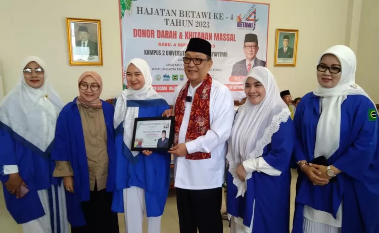 Anggota DPD RI Dailami Firdaus Gelar Kitanan Dan Donor Darah Rangkaian ...