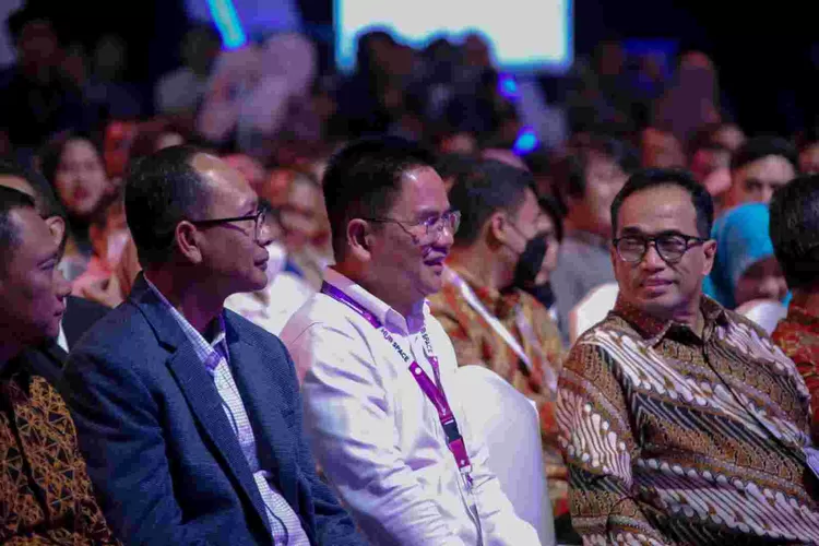 Menhub Budi Karya Sumadi  menghadiri  diskusi  transirtasi di JCC, Jumat (29/9/2023).