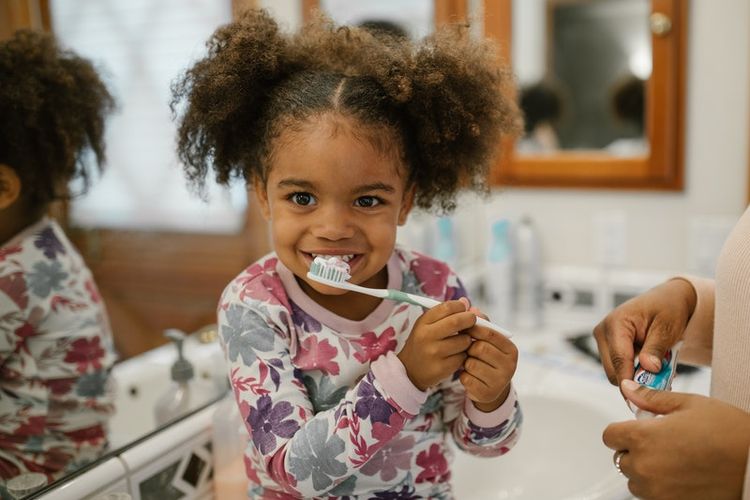 Inilah Cara Ampuh Untuk Menjaga Kesehatan Gigi dan Mulut Pada Anak Balita