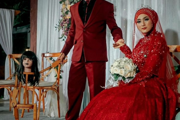 Tika Mega Lestari Istri Pesulap Merah Banyak Orang Yang Belum Tahu, Inilah Profil dan Biodata Singkatnya 
