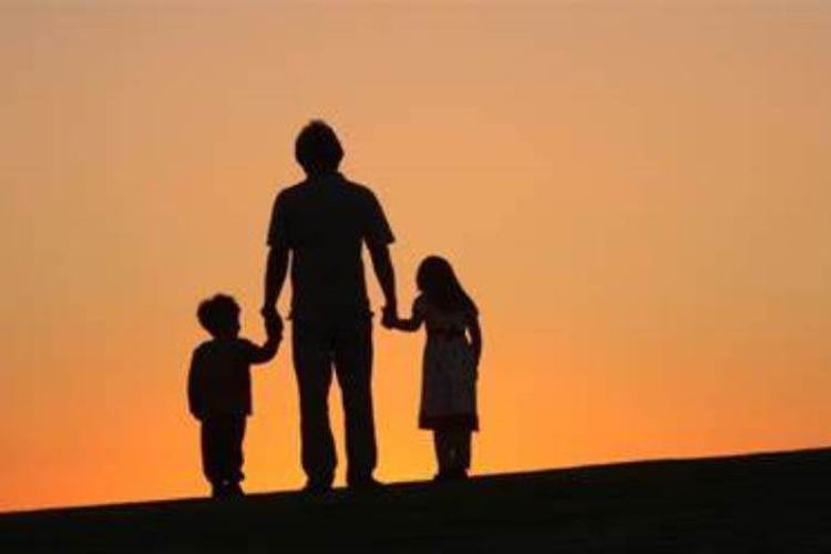 Tips dan Cara Mengatasi Anak yang Susah Diatur Menurut Islam, Buya Yahya: Tarik Anak dengan Cara Halus
