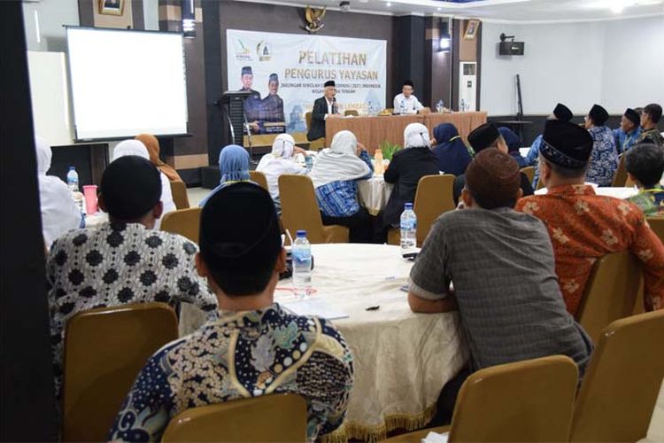 Pelatihan Manajemen, Yayasan Pengelola SIT Jawa Tengah Berkomitmen Bahagiakan Guru