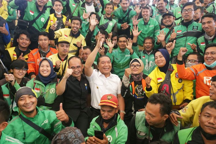 Pemprov Banten Salurkan BLT Dana Insentif Daerah, Cek Siapa Saja Keluarga Penerima Manfaat dan Besarannya!
