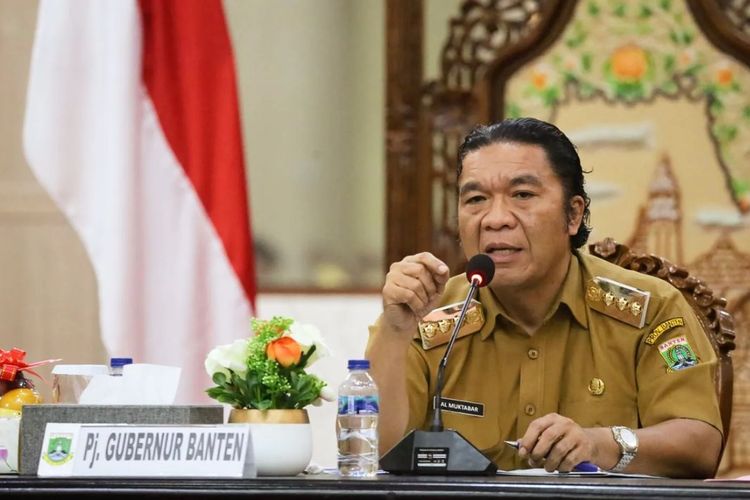 Pj Gubernur Banten Al Muktabar Teken Pergub No 45, 46, 47 dan 48 Tahun 2022, Padahal Perda Masih Dibahas Dewan