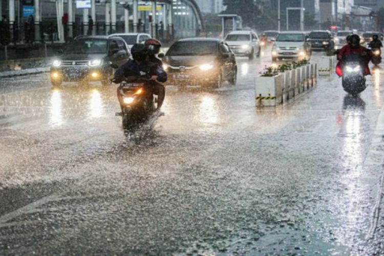 BMKG Prakirakan Potensi Hujan Sedang dan Lebat di Jabotabek Hingga Februari