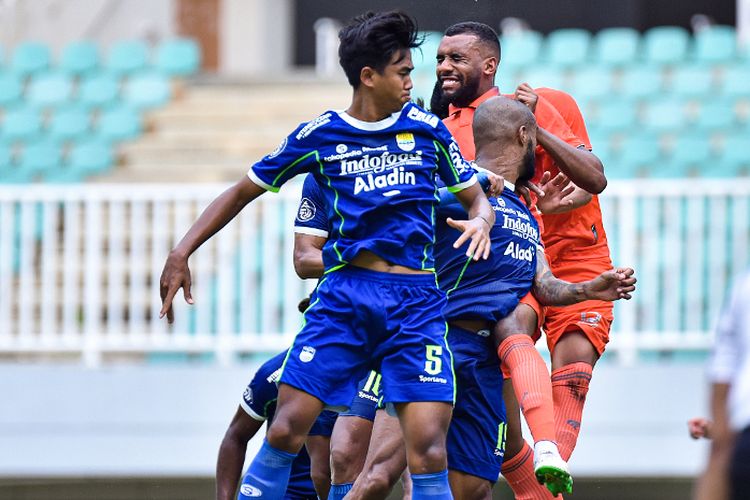 Menang 1-0 Atas Borneo FC, Persib Geser Persija sebagai Pemuncak Klasemen Liga 1 