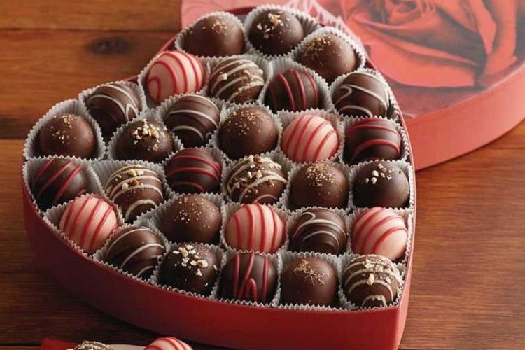 Cara Mudah Membuat Coklat Dua Warna dengan Isian Kacang Cocok untuk Hadiah Valentine, Siapkan Bahan-bahan Ini