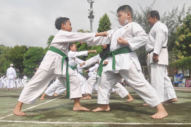 Teknik Karateka Inkai Dievaluasi Diharapkan Lebih Siap Saat Mengikuti UKT Karate 