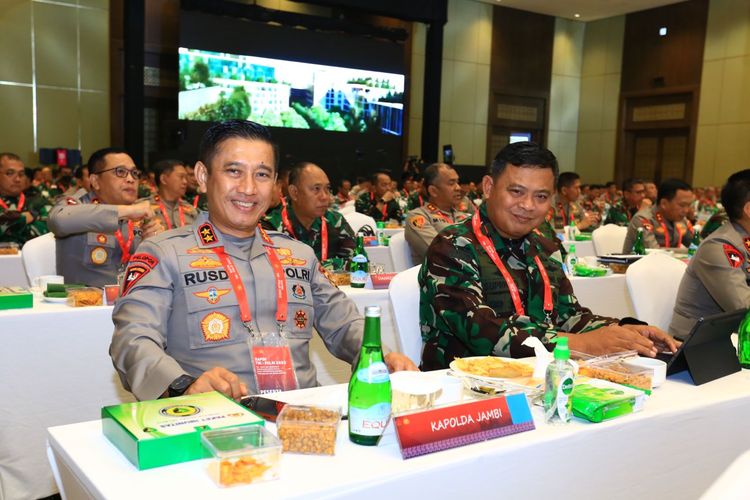 Danrem 042/Gapu Hadiri Rapim TNI-Polri 2023 Yang Dibuka Oleh Presiden Joko Widodo