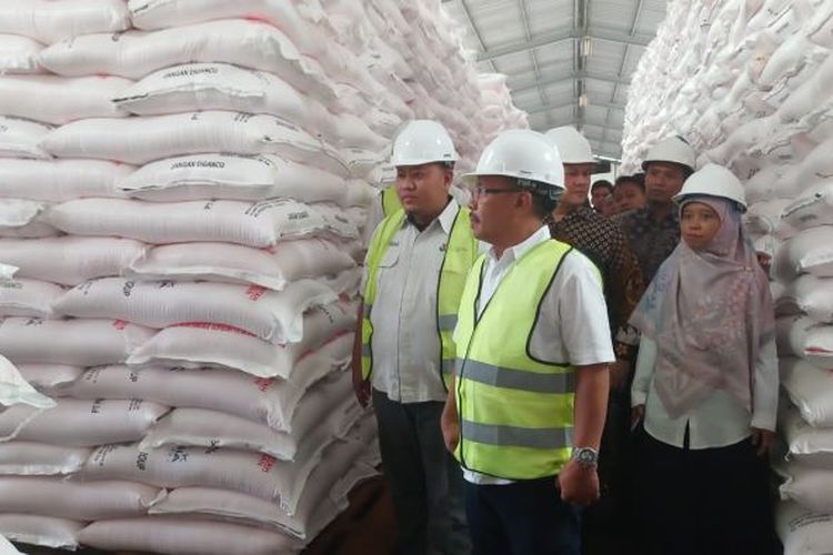 Hadapi MT 1, Pupuk Indonesia Siapkan 124.853 Ton Pupuk Urea dan NPK untuk Jateng DIY
