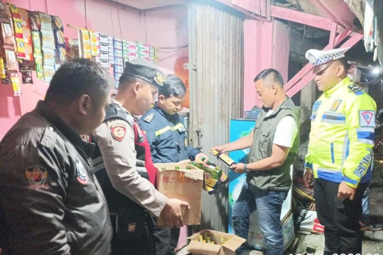 Polres Lebak Amankan Dua Orang Pemuda, Diduga Pemilik Obat Jenis Hexymer dan Tramadol