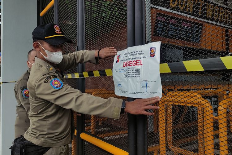 Satpol PP Segel Restoran Mie Gacoan di Bogor, Bangunannya Terancam Dibongkar