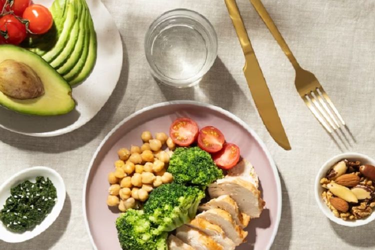 Gak Ngebosenin! Ini Ide 10 Sarapan Sehat untuk Kamu yang Lagi Diet