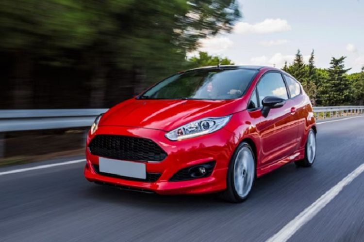 7 Tips Menabung Emas untuk Membeli Mobil Impian Anda