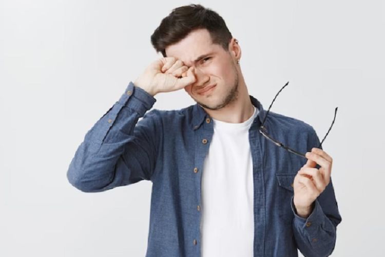 12 Cara Menjaga Kesehatan Mata Anda