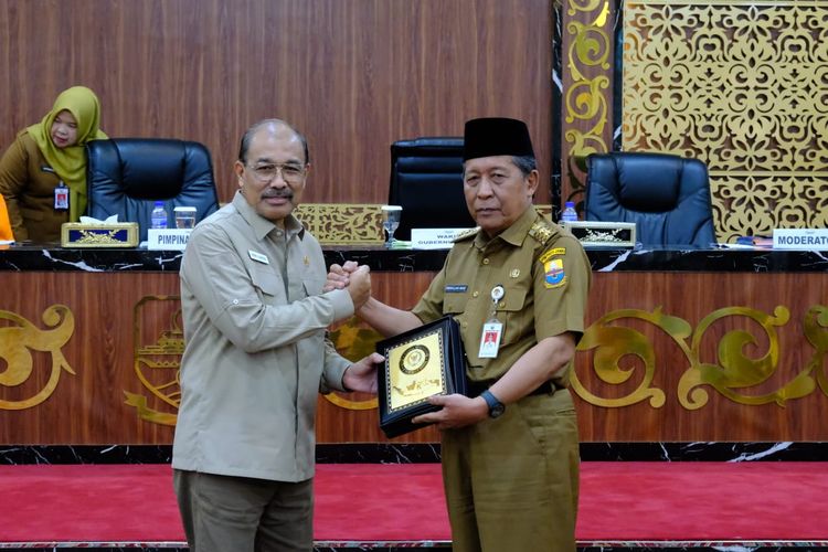Terima Kunjungan Kerja Anggota DPD RI, Wagub Jambi Abdullah Sani Sampaikan Ini